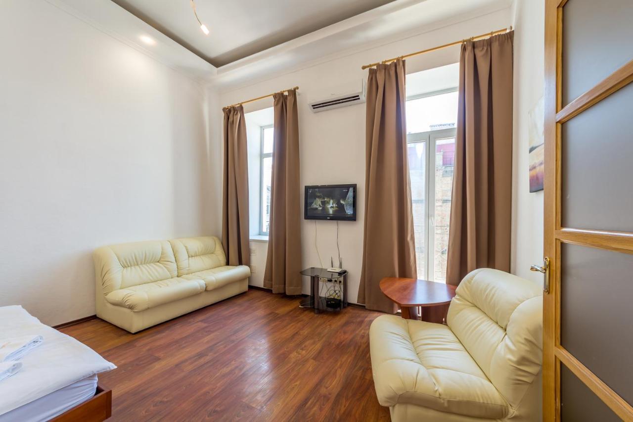 קייב Dayflat Apartments Golden Gate Area מראה חיצוני תמונה