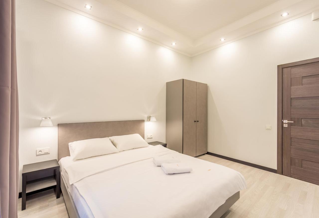 קייב Dayflat Apartments Golden Gate Area מראה חיצוני תמונה